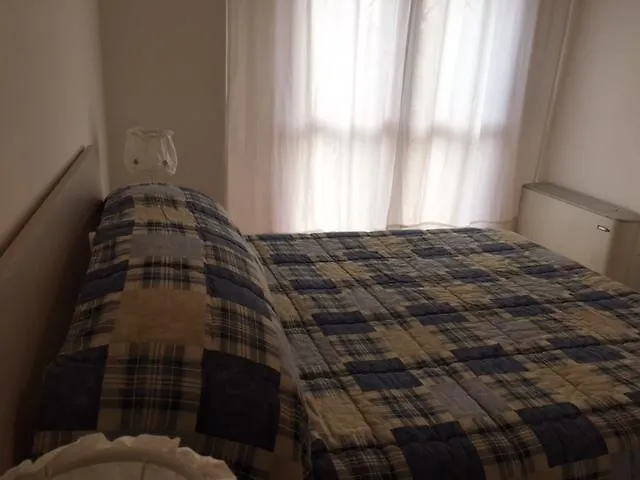 Сasa de vacaciones Mad House *